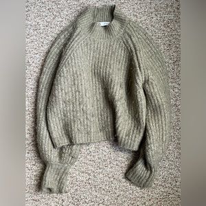 Zara mockneck cropped moss green sweater size medium